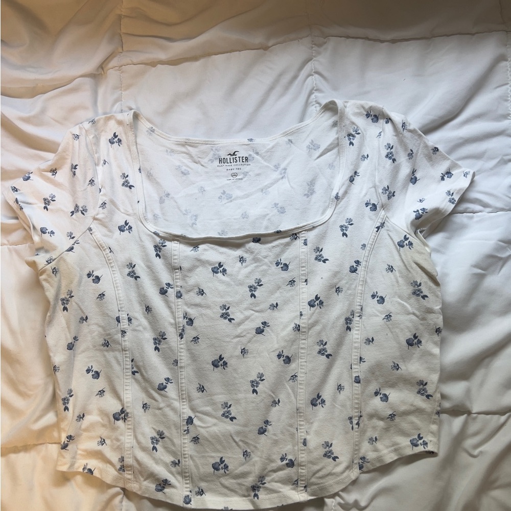 Hollister White Crop Blouse with Peter Pan Collar